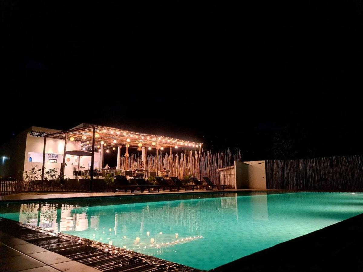 Luna Koh Rong Hotel Pagoda Beach Bagian luar foto